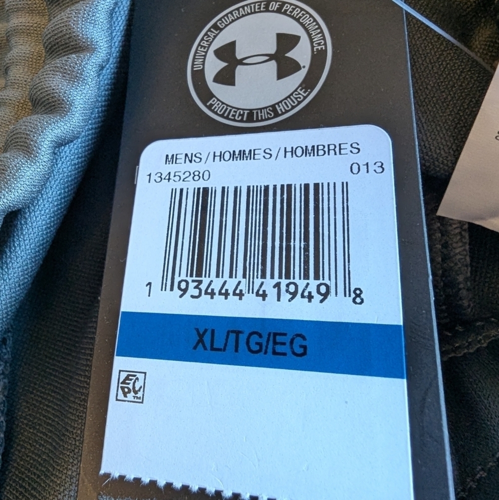 Under Armour Men's Charcoal Joggers, Zipper Ankle Size XL New With Tags - Picture 12 of 12